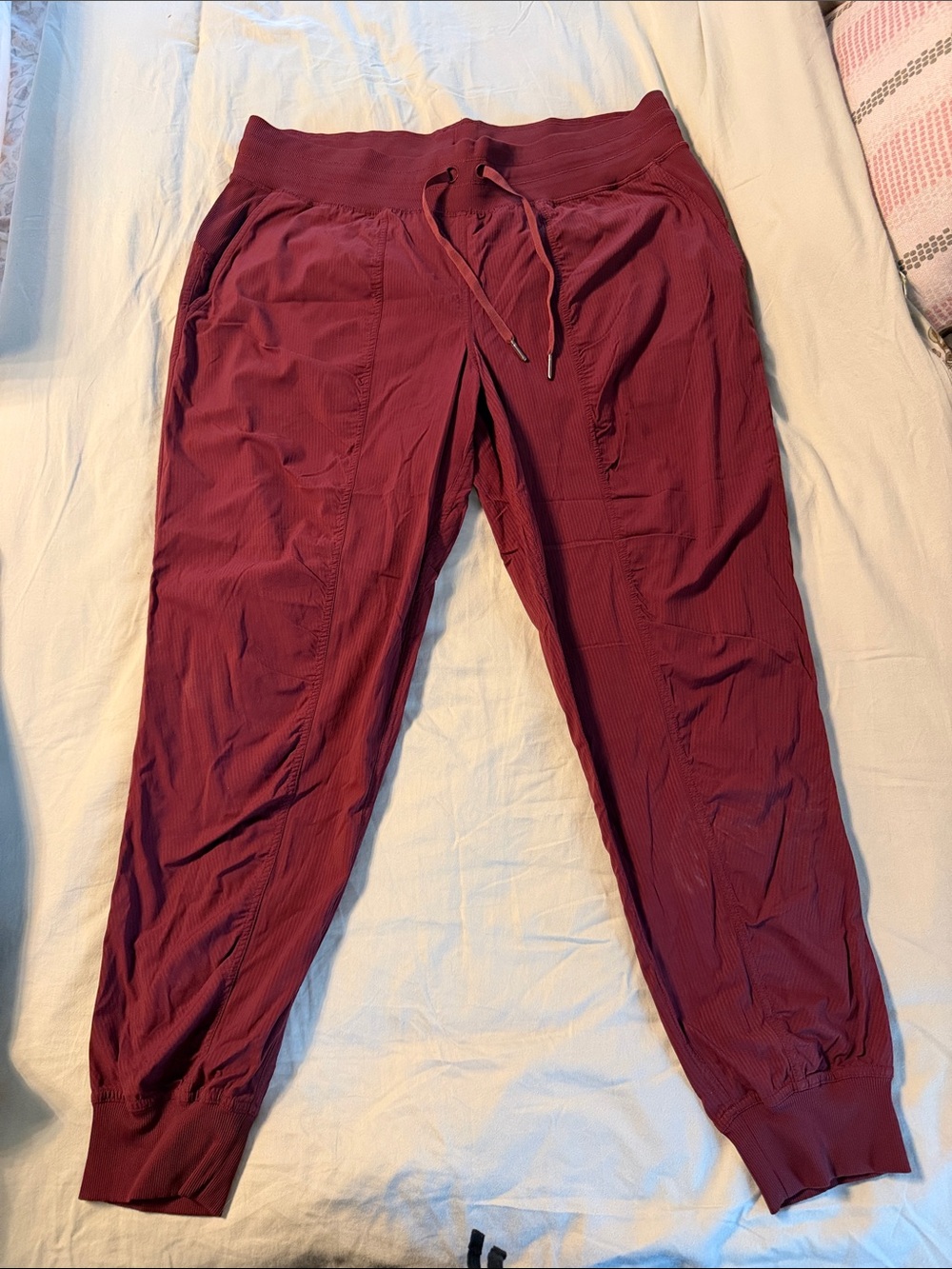 lululemon athletica Burgundy Drawstring Jogger Leggings